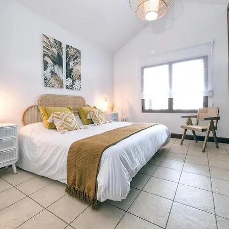 Casa Guayre-private Pool, Barbecue, Air-con Holiday home Puerto Calero