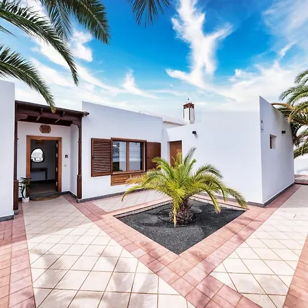 Casa Guayre-private Pool, Barbecue, Air-con Holiday home *
