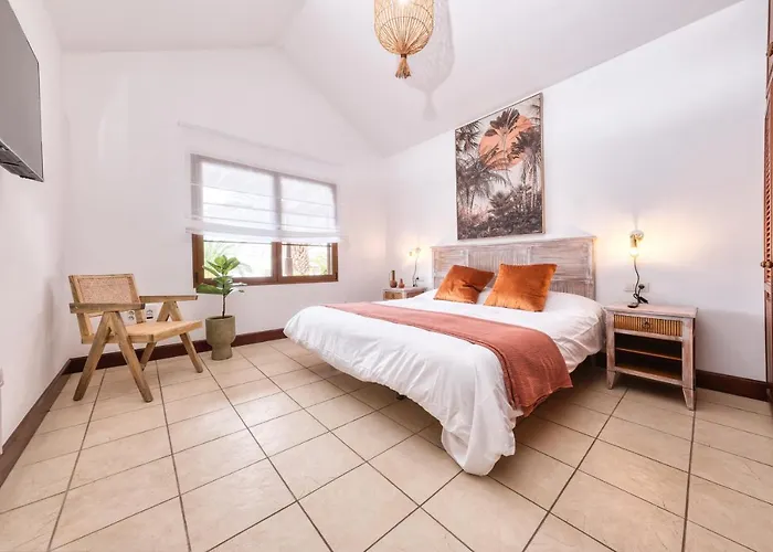 Casa Guayre - Private Pool, Bbq, Air-con And Ping-pong By Lanzarote