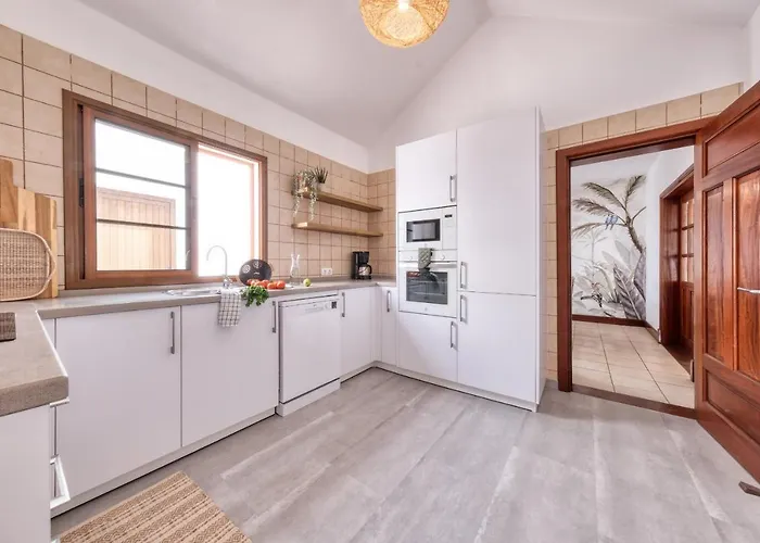 بيت للعطل Casa Guayre - Private Pool, Bbq, Air-con And Ping-pong By Lanzarote